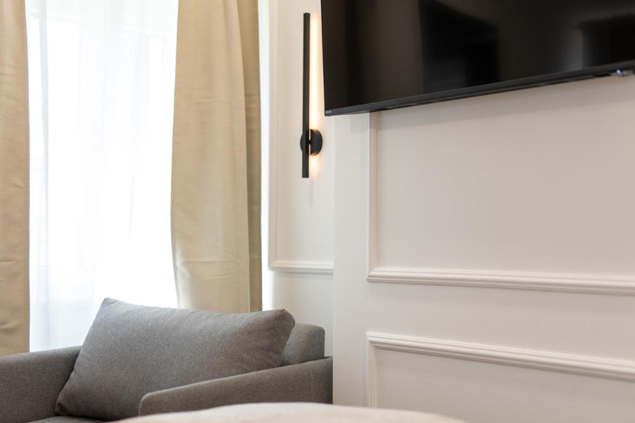 Palace Luxury Suites سبليت المظهر الخارجي الصورة