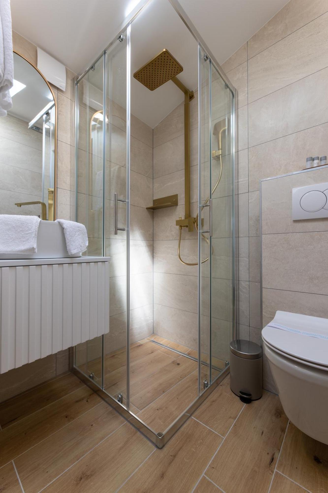 Palace Luxury Suites سبليت المظهر الخارجي الصورة